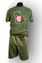 Cargar imagen en el visor de la galería, Conjunto corto verde oliva desgastado