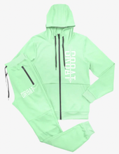 Cargar imagen en el visor de la galería, Conjunto de jogger con cremallera Gr8at (rojo)
