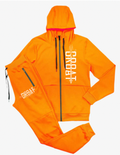 Cargar imagen en el visor de la galería, Conjunto de jogger con cremallera Gr8at (rojo)
